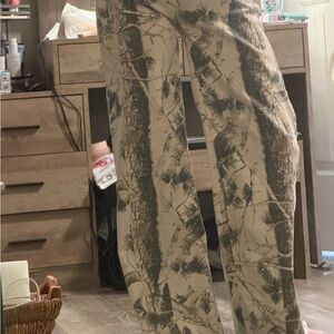 Stylish Camouflage Flare Jeans